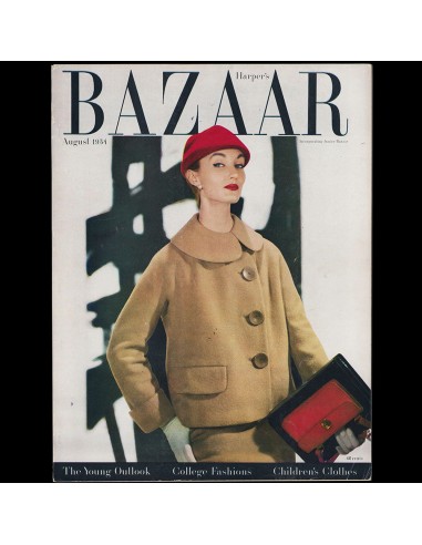 Harper's Bazaar (1954, aout), couverture de Louise Dahl-Wolfe hantent personnes