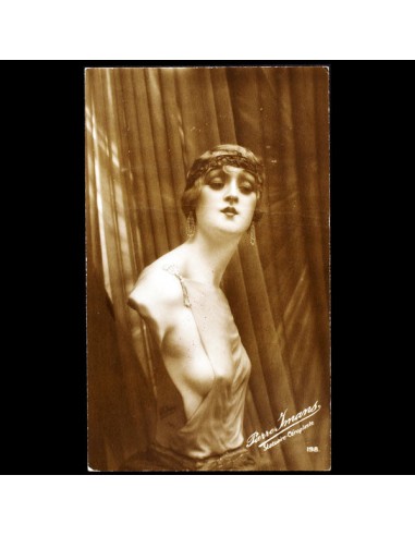 Pierre Imans - photographie d'un buste de femme (circa 1920-1930) ou a consommer sur place