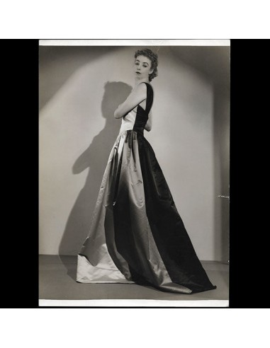 Molyneux - Robe du soir pour l'automne-hiver 1939, photographie d'époque de François Kollar du meilleur 